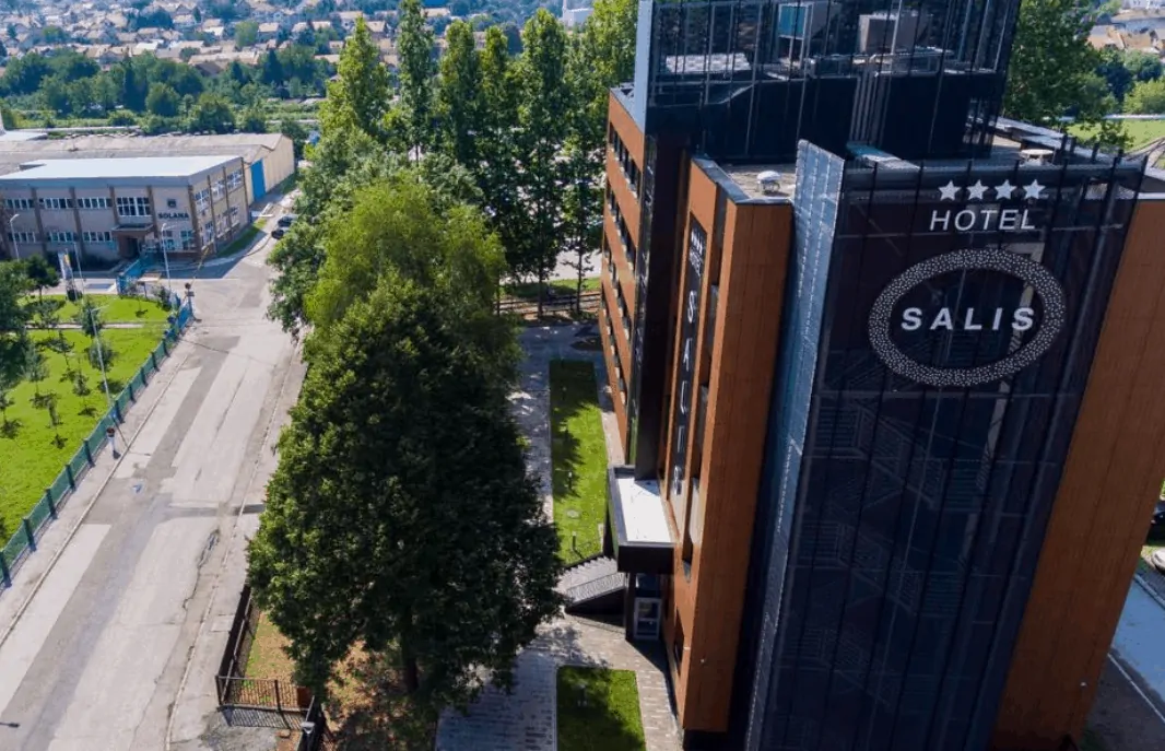 U Tuzli otvoren novi hotel, izgrađen na mjestu propale zgrade TTU-a