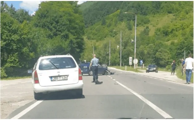 (FOTO) VOZAČI OPREZ / Saobraćajna nezgoda na ulazu u Travnik