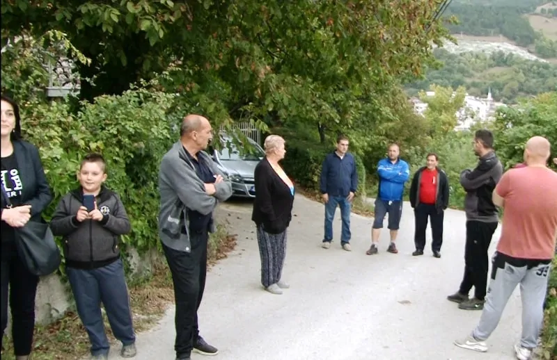 Travnik/ Mještani Šarića brda traže hitnu sanaciju puta