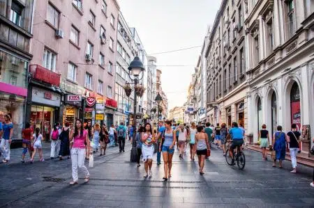 Crtica iz života Dine Lolića / “Svojim očima vidio, šta vidio – čitao”!