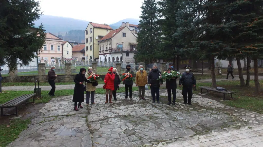 Travnik/ Počast svima koji su dali svoje živote za BiH