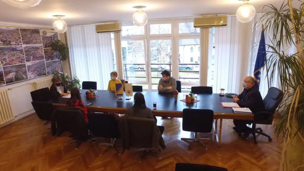 Učenici iz Travnika pisali na temu “Za korupciju je potrebno dvoje”