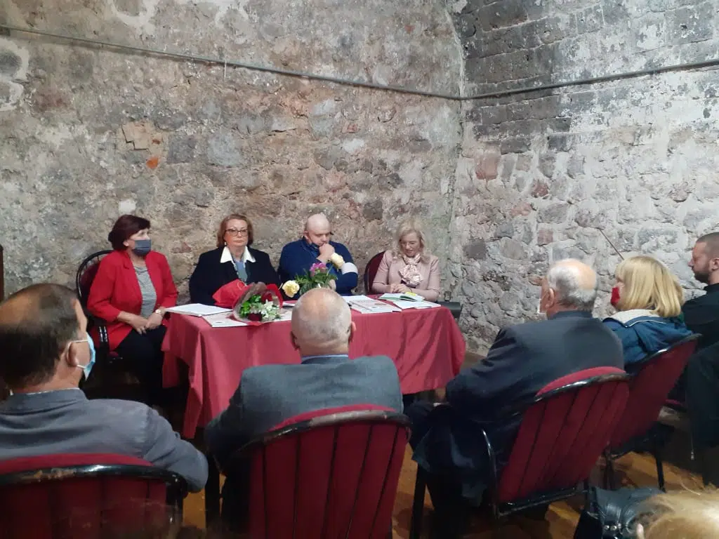 (FOTO) Promovisan prvi broj časopisa ”Novi Divan”