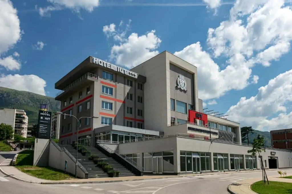 PRILIKA ZA POSAO / Potreban kuhar (m/ž) za rad u restoranu Hotela IUT