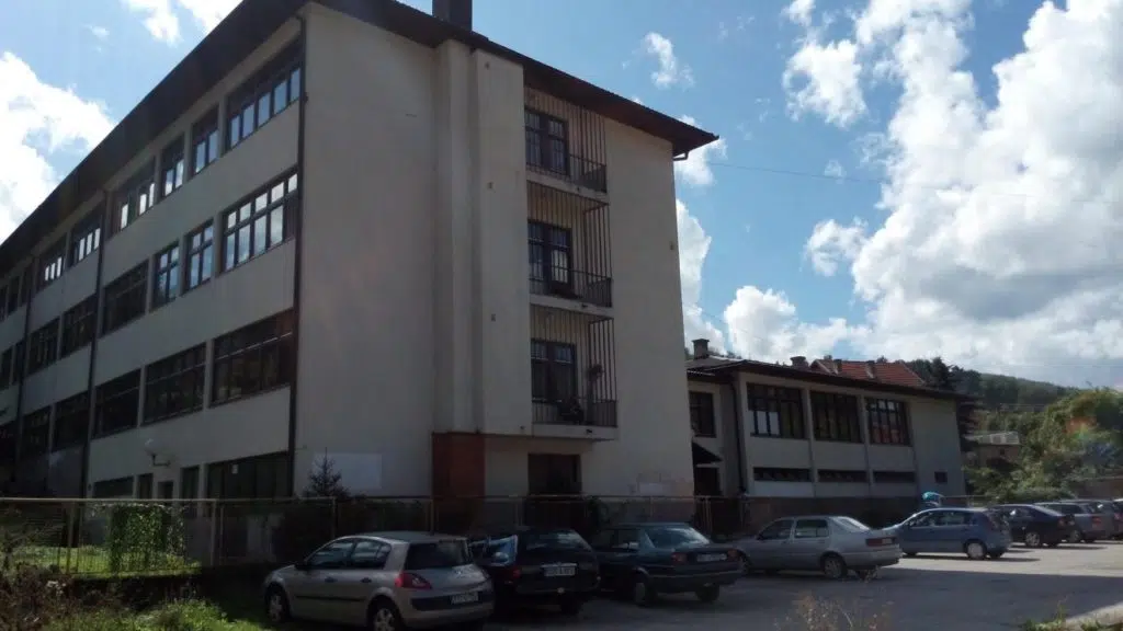 (FOTO) MSEUŠ Travnik ispraća 65. generaciju maturanata