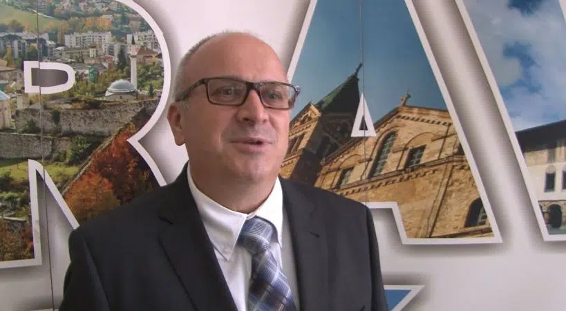 Redovni izvještaj / Dautović o ljetnim baštama, pomoći porodiljama…