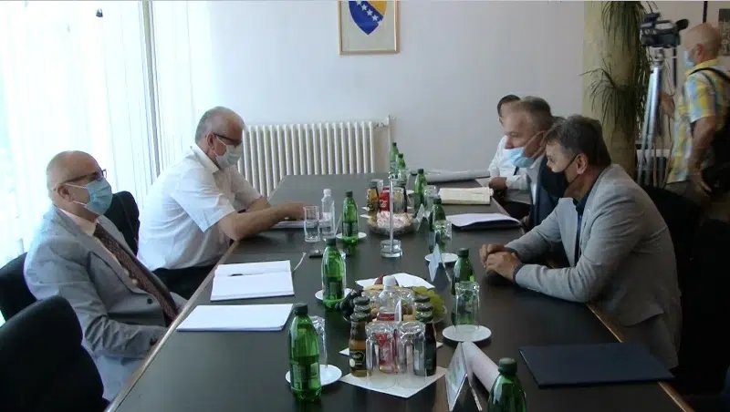 Načelnik Dautović ponovno ugostio premijera Novalića/ Tri važna projekta tema sastanka u Travniku