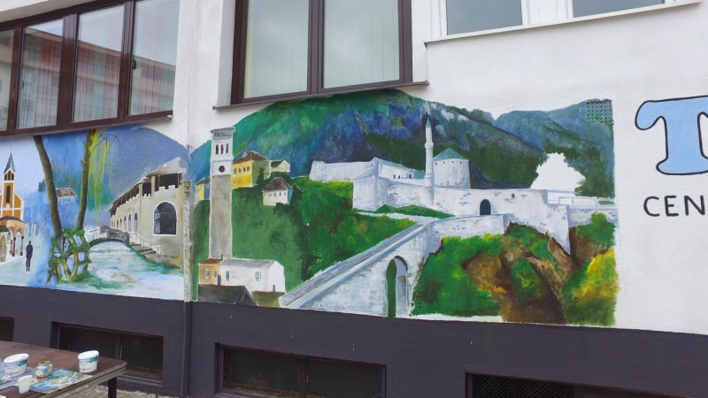 NekArt/ Travnički mural poprima konačni izgled