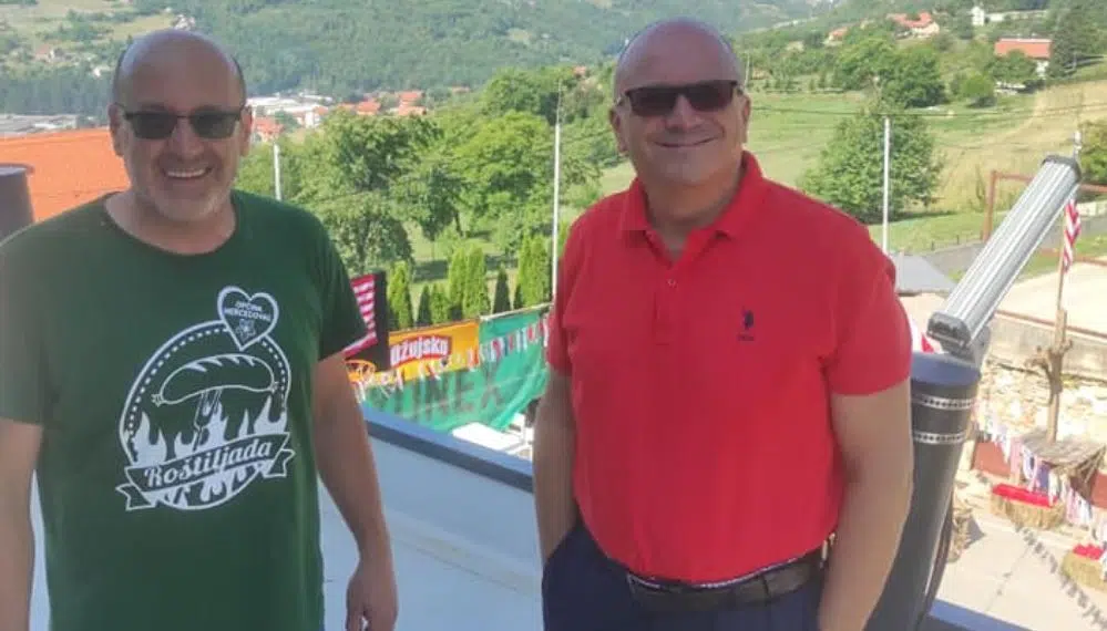 Dautović posjetio Hrvatsko kazalište Travnik u Jankovićima