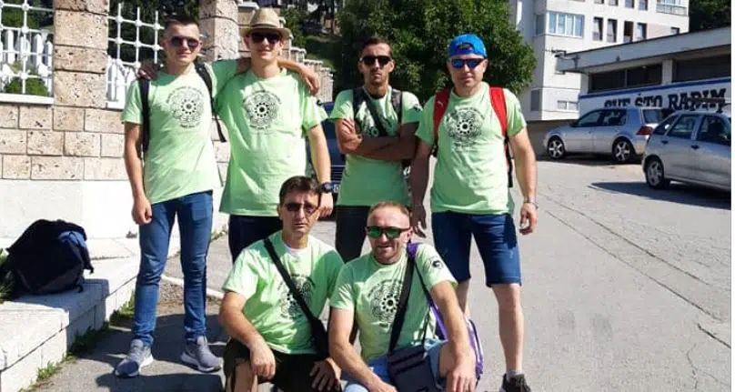(FOTO) Travnik-Nezuk-Potočari / Travničani i ove godine krenuli na Marš mira