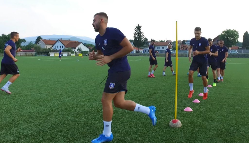 (FOTO/VIDEO) NK Travnik spreman za novu sezonu / Sutra utakmica protiv FK "Igman" Konjic