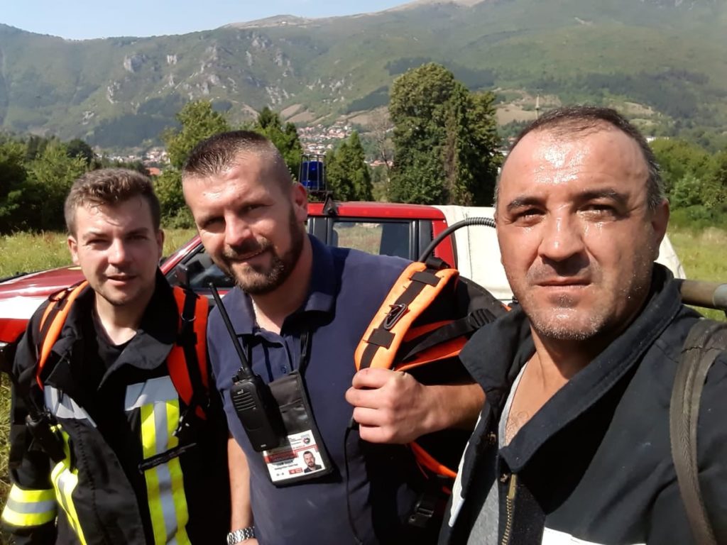 TVJ Travnik/ Izazvao požar pa zabranio pristup vatrogascima
