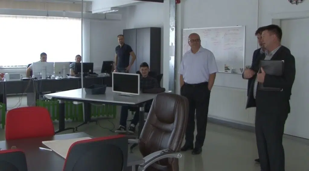 Kenan Dautović posjetio Središte za cjeloživotno učenje u Travniku