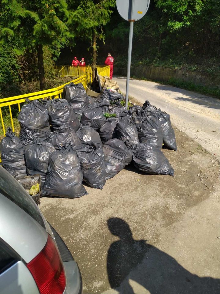 (FOTO) "Sedmica društvene odgovornosti" / Na terenu je i Gorska služba spašavanja Travnik