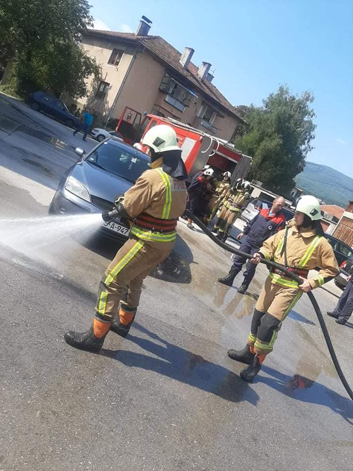(FOTO) Vatrogasno društvo "Turbe" još jednom pokazalo solidarnost