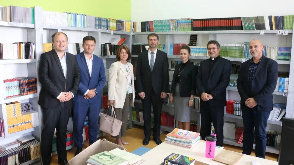 (FOTO) Predsjednik Federacije BiH i predstavnici Vlade SBK u posjeti KŠC “Petar Barbarić”