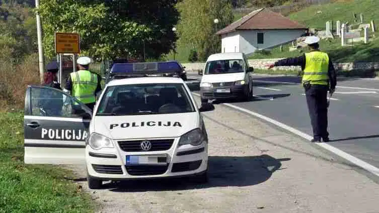 Policija u SBK tokom vikenda evidentirala osam krivičnih djela: Pronađeni droga i municija