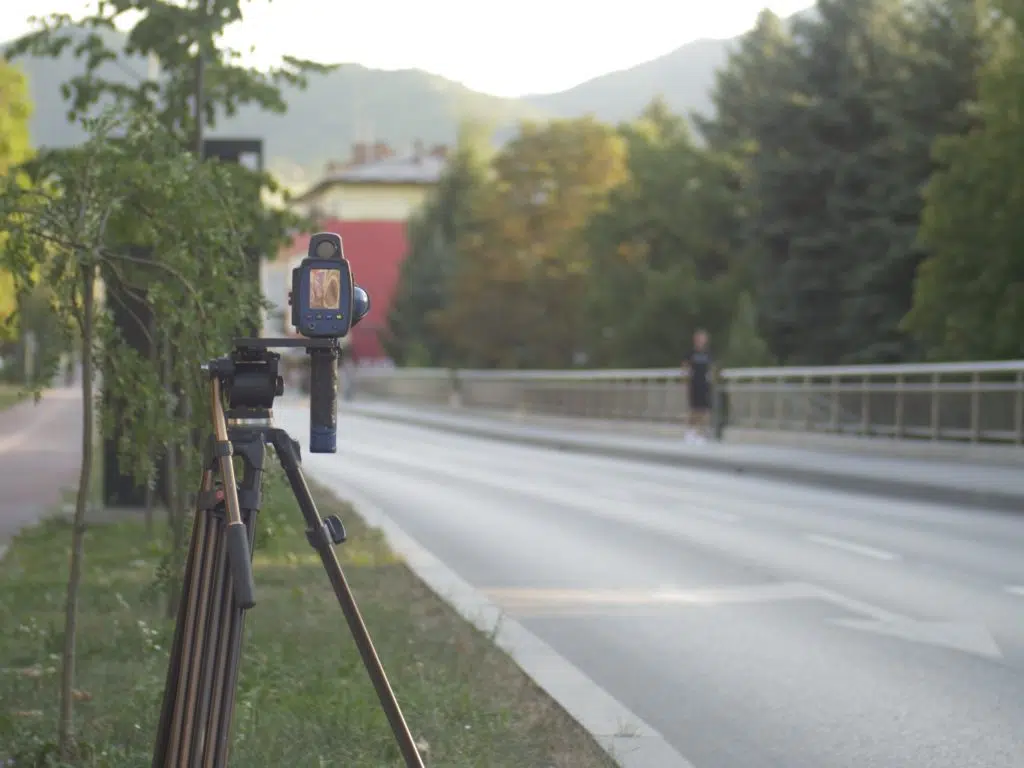 Radarske kontrole na pet lokacija u Travniku