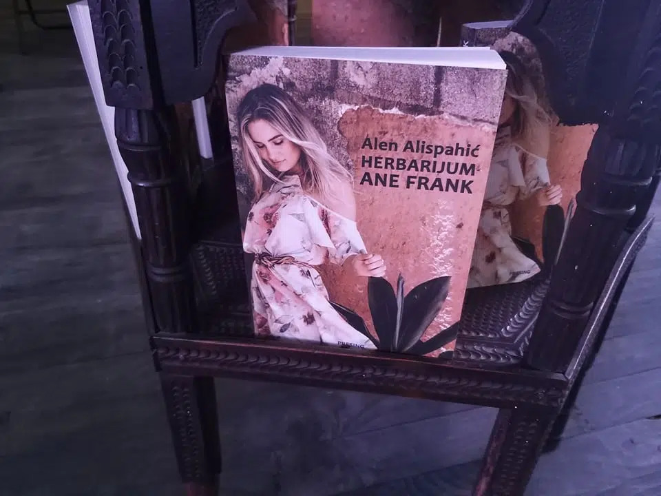 (FOTO) Andrićevi dani u Travniku / Promovisan roman “Herbarijum Ane Frank”
