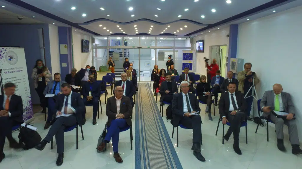 (VIDEO) U Travniku održan 5. Poslovni forum Evropskog pokreta