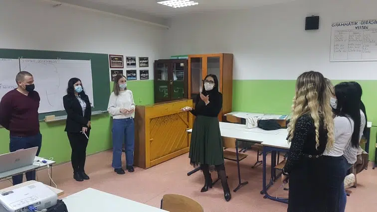 Edukacija asistenata i volontera koji rade sa učenicima s poteškoćama u razvoju općine Novi Travnik i Bugojno (FOTO)