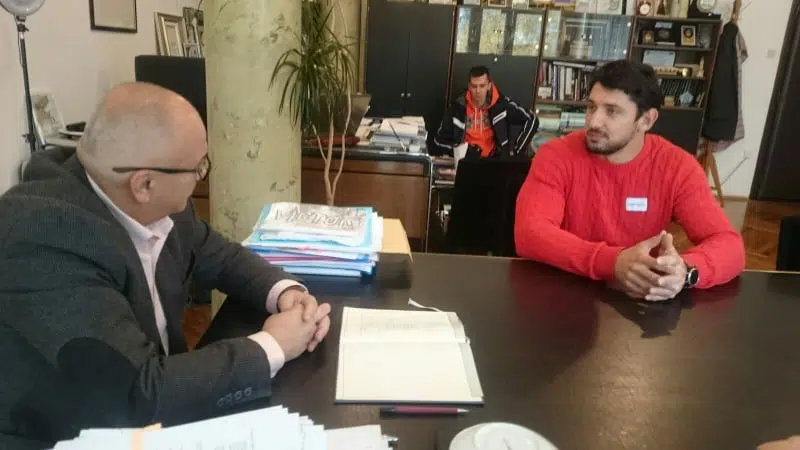 (FOTO) Dautović ugostio i Mahira Zuku, osvajača bronzane medalje na najprestižnijem turniru
