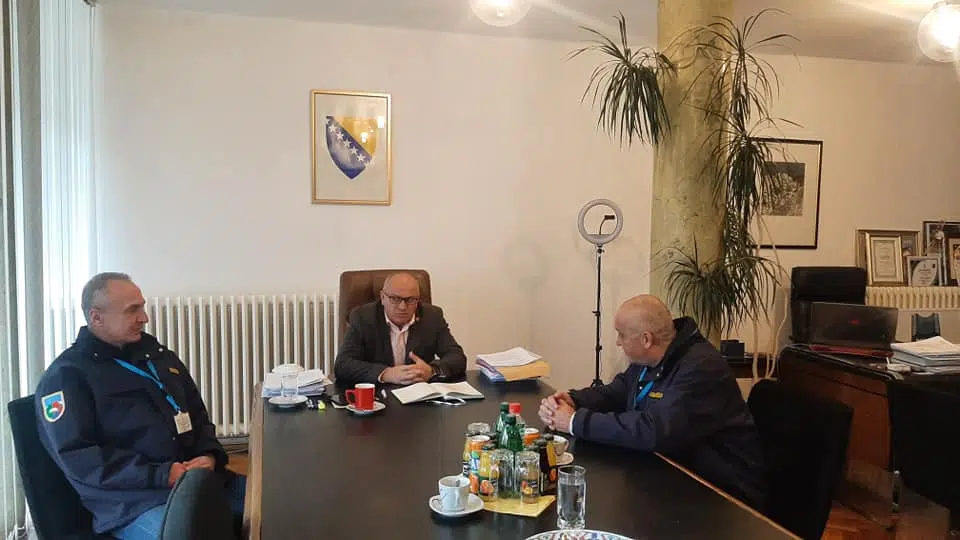 Dautović održao sastanak sa komunalnim redarima