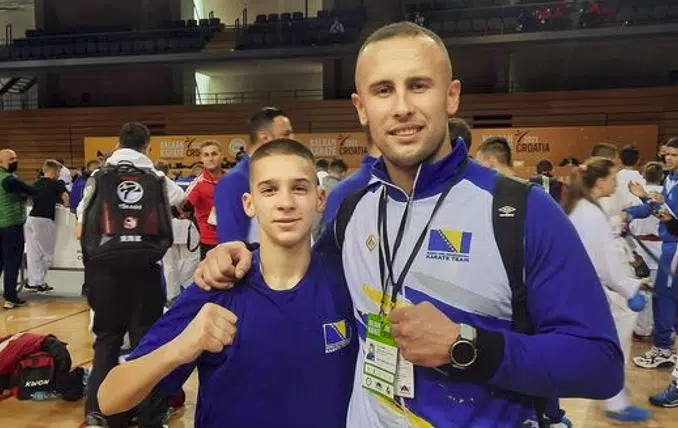 BEZ IZGUBLJENOG POENA! / Ismail Zolota je prvak Balkana