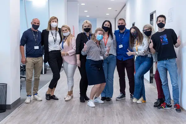 Transcom u BIH – kompanija uvodi nove benefite, povećava plate radnicima i otvara niz novih radnih mjesta