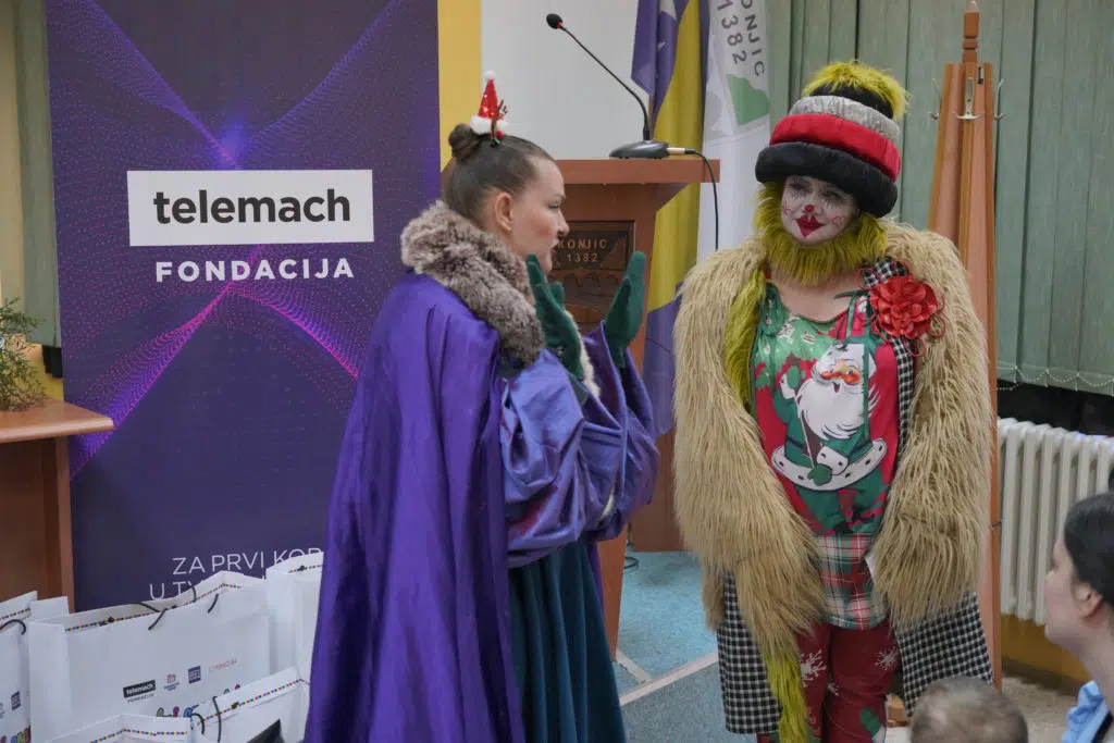 Telemach fondacija sa partnerima podijelila 600 paketića mališanima u BiH
