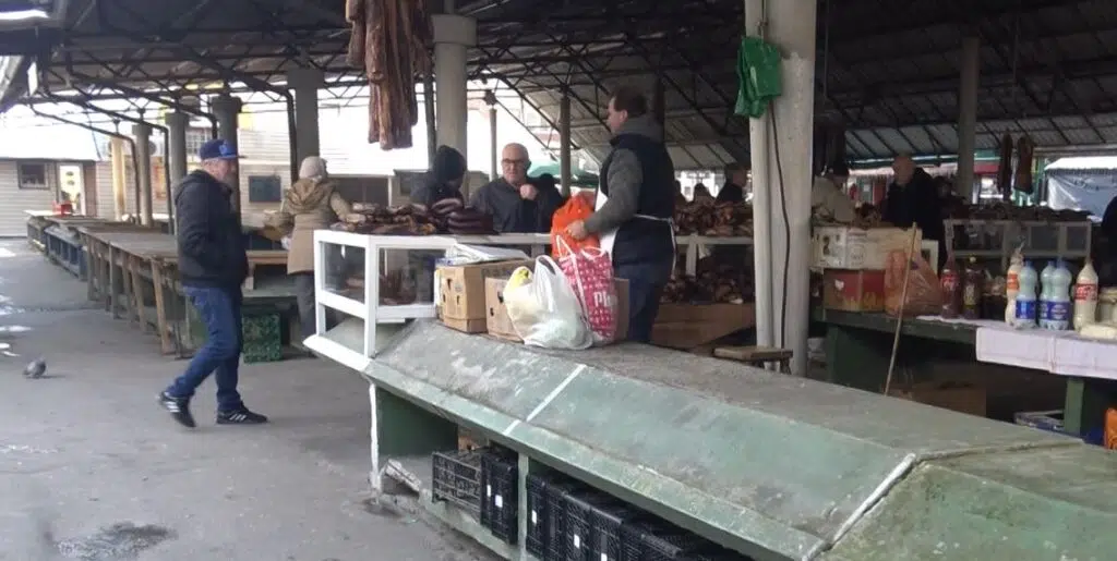 (VIDEO) Na Zelenu pijacu u Travniku došli samo najhrabriji