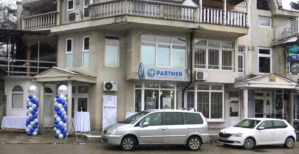 (FOTO/VIDEO) Partner mikrokreditna fondacija svečano otvorila poslovnicu u Novom Travniku