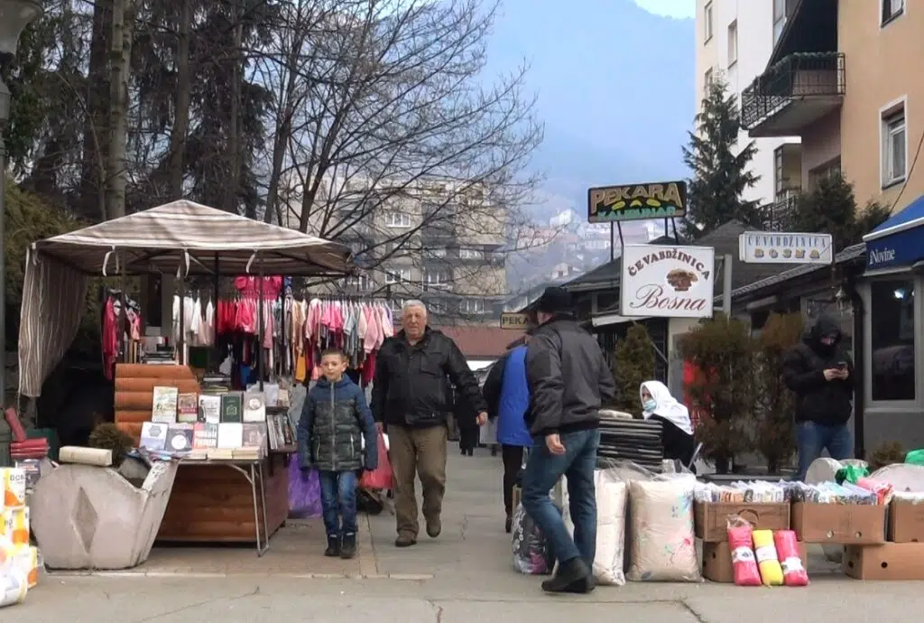 (VIDEO) Pazarni dan u Travniku