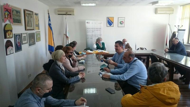 (video/foto) potpisan porotokol za prevenciju i postupanje u slučajevima prosjačenja i drugih oblika eksploatacije djece u općini travnik