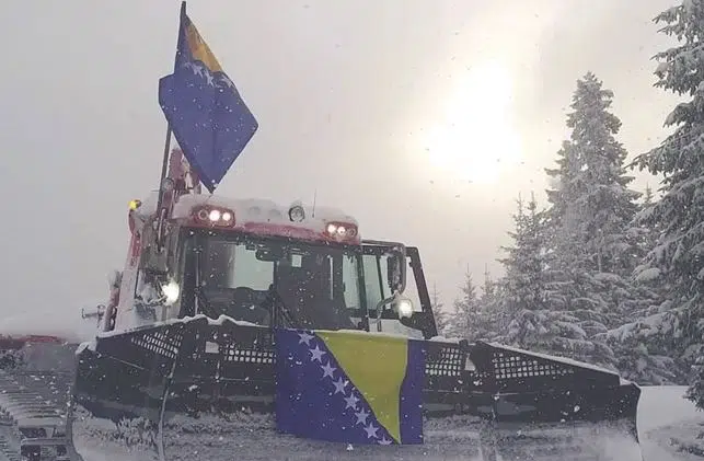 Dan nezavisnosti BiH obilježava se i na Vlašiću / Na ratraku vijori zastava BiH