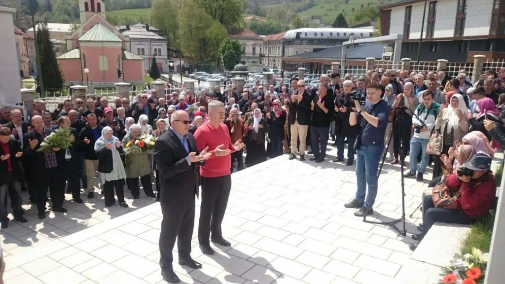 (FOTO) U Travniku obilježen Dan šehida