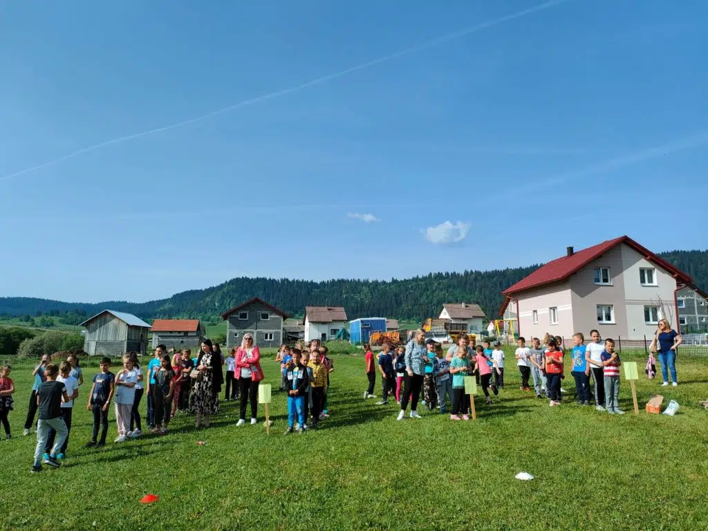 (FOTO) Prigodnim aktivnostima obilježena 60. godišnjica OŠ “Vitovlje”