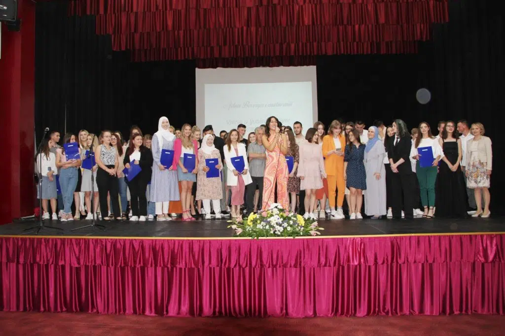 Generacija 2021/2022: Svečana dodjela diploma maturantima MSŠ Travnik