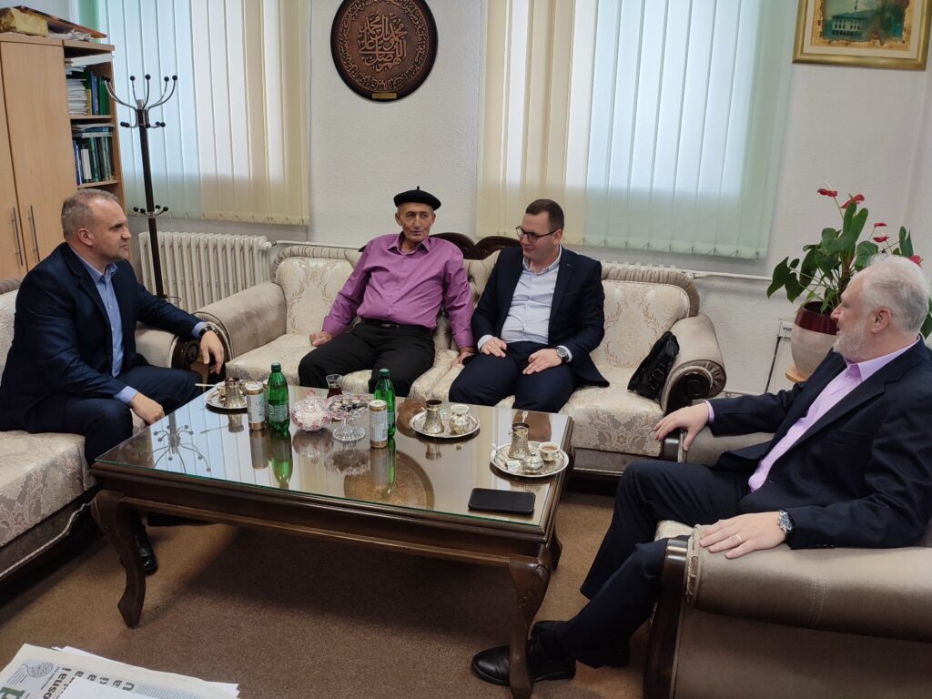 Uručen dekret novom imamu džemata Maline