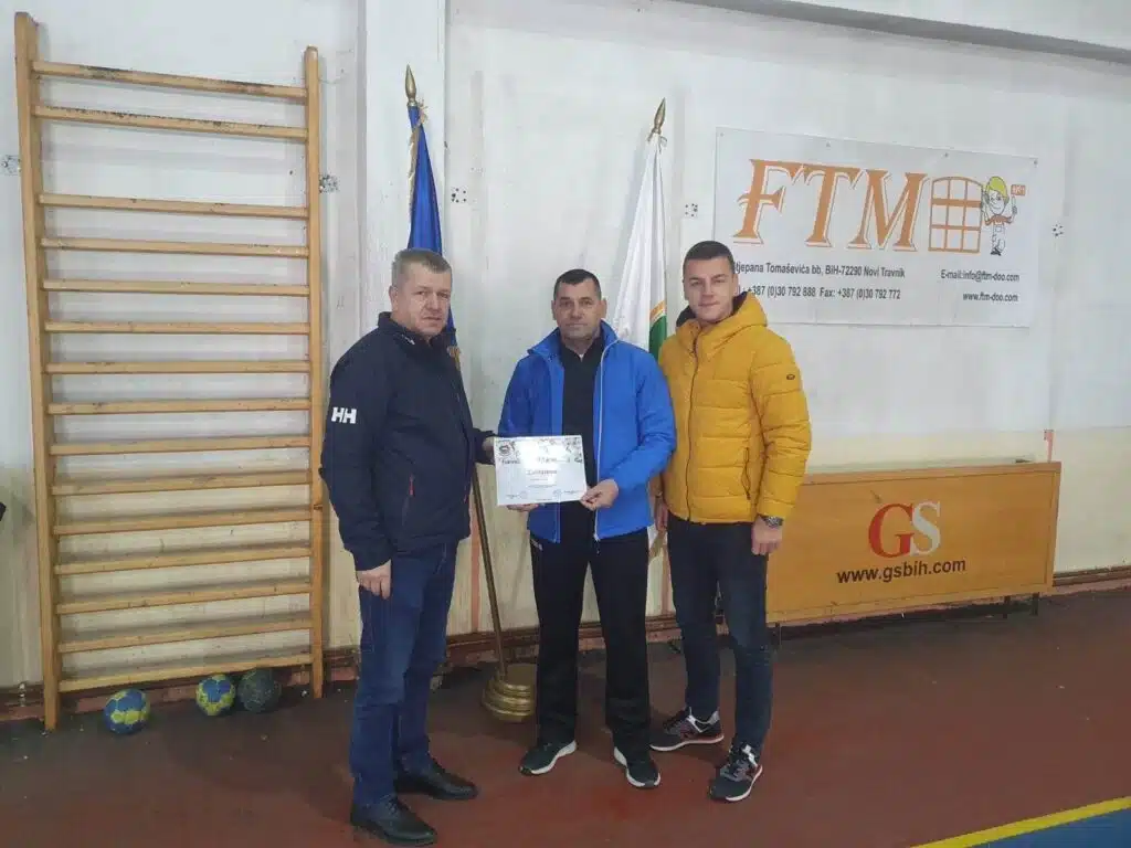 Održan rukometni turnir za dječake i djevojčice
