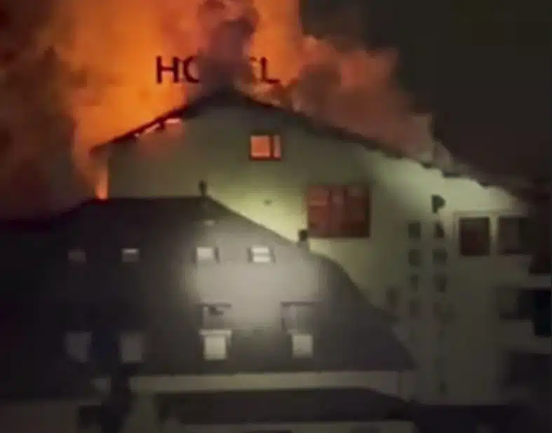 (VIDEO) Borba vatrogasaca trajala do kasno u noć / U požaru na Vlašiću nema povrijeđenih osoba…