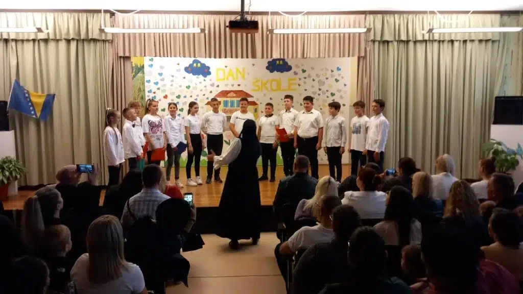 OŠ”Kalibunar” proslavila 44. rođendan