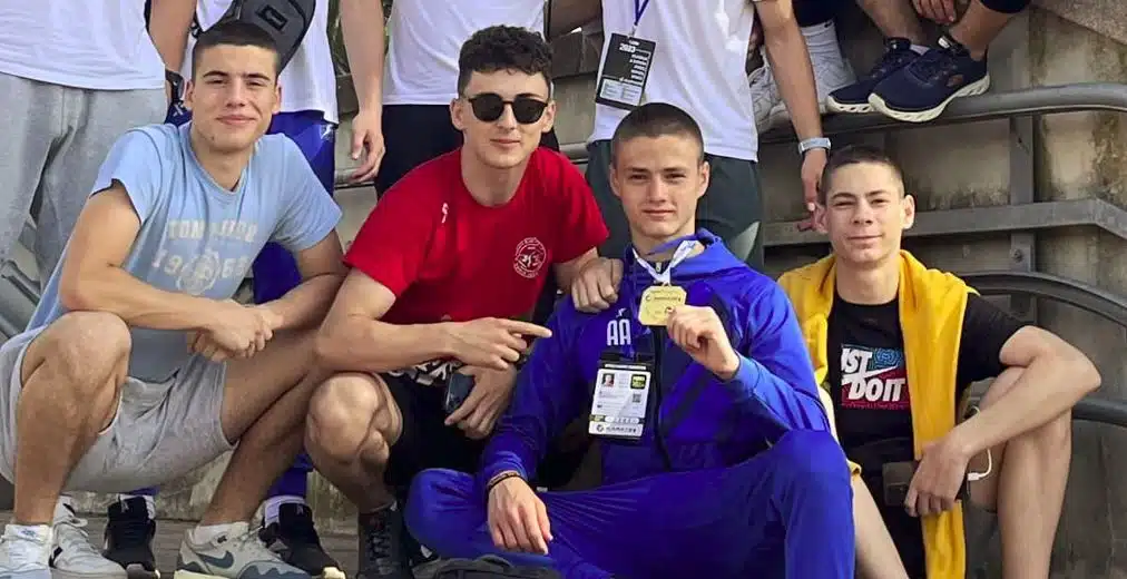 Tako to radi Ali Arnautović! / Mladi Travničanin osvojio Svjetsku karate ligu za mlade