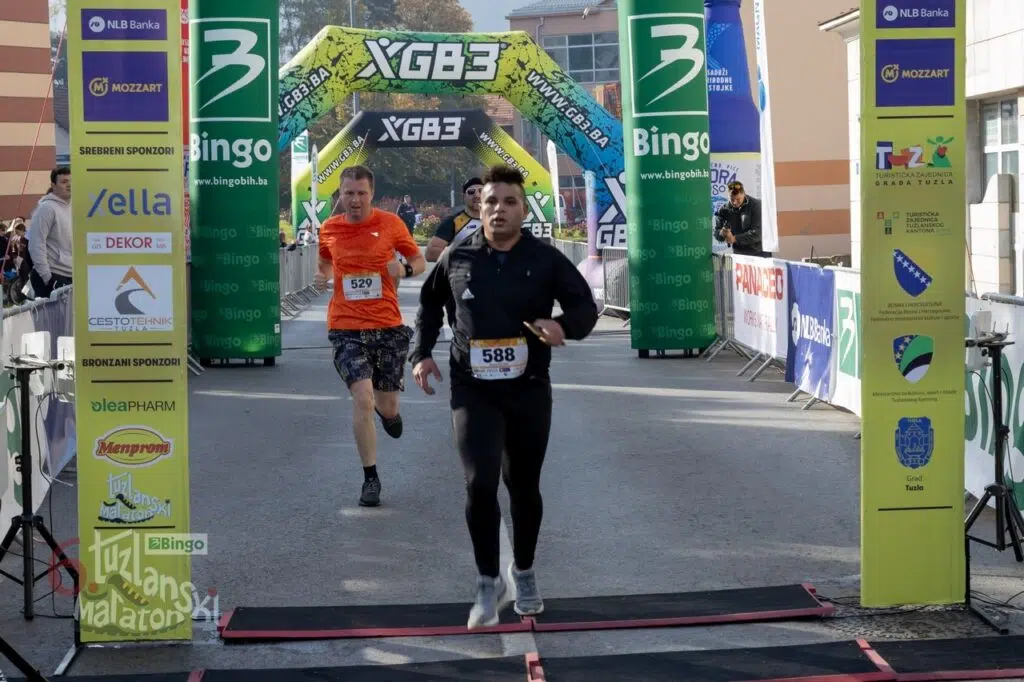 U susret 7. Tuzlanskom maratonu, vidimo se u Tuzli