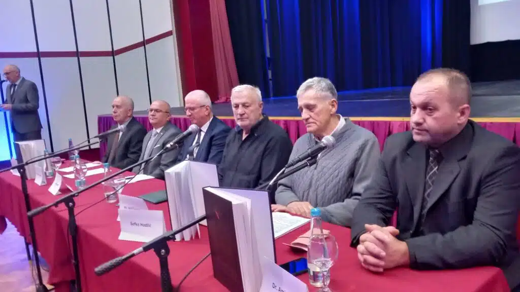 U Travniku održana promocija knjige “Patriotska liga u rađanju čuda bosanskog otpora”