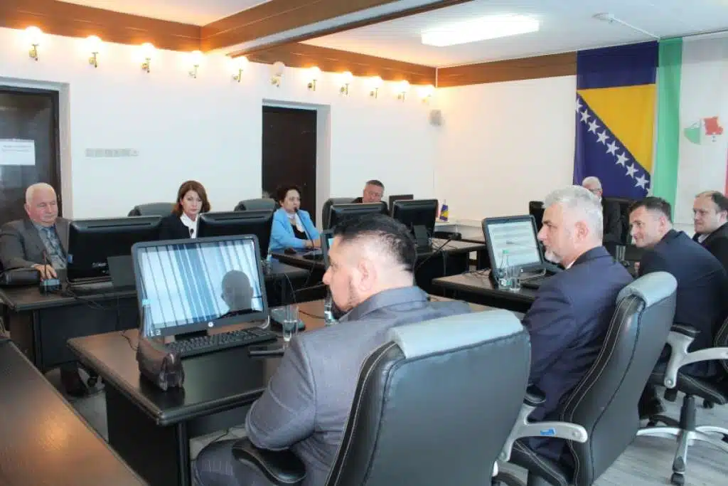 Sutra sjednica Vlade Srednjobosanskog kantona