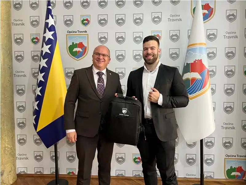 Travnička zlatna značka / Emin, naš matematički genijalac