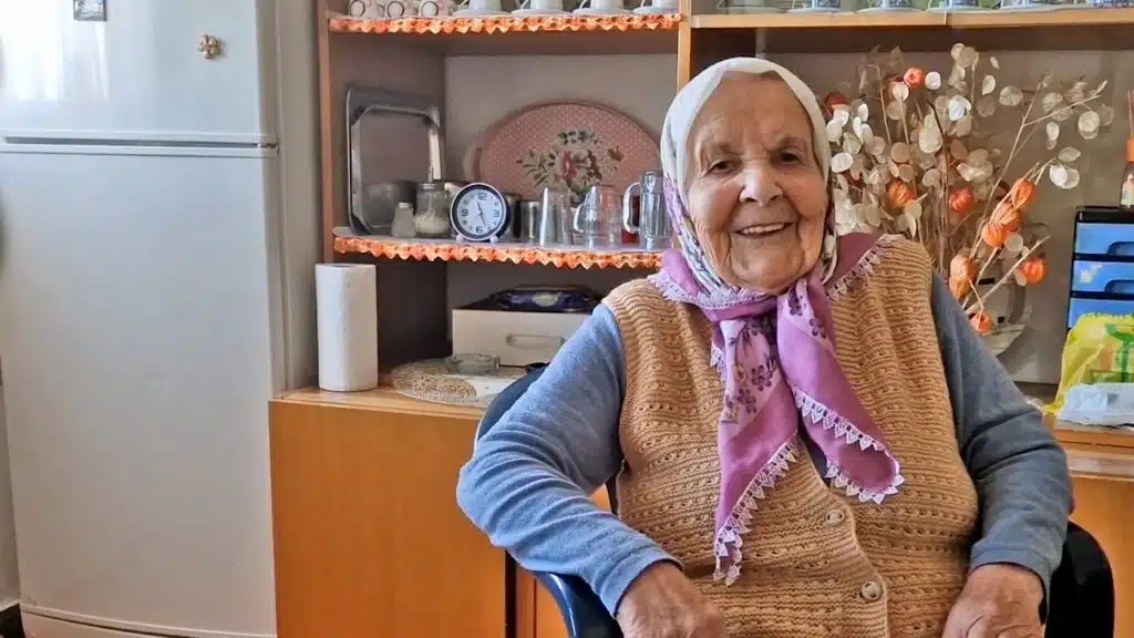Prkosi svim zakonima života, najzdravija starija u BiH ima 96 godina (VIDEO)