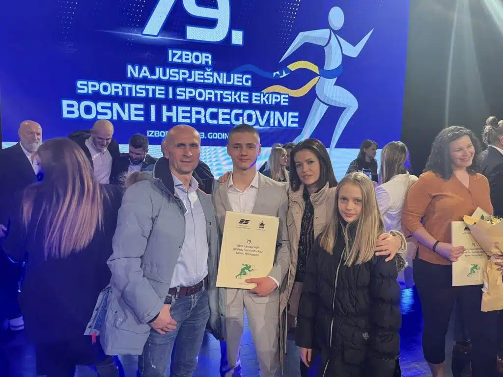 Travničanin Ali Arnautović je najbolji sportista-kadet BiH