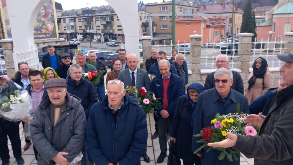 u travniku obilježena 32. godišnjica savjetovanja regionalnih komandanata patriotske lige rbih "mehurići 1992-2024"